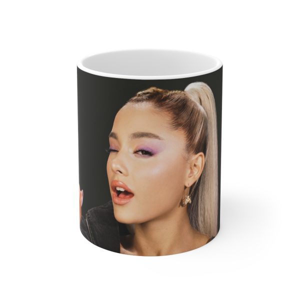 ماگ طرح Ariana Grande