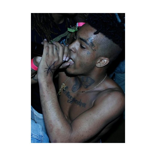 پستر گلاسه طرح XXXTentacion