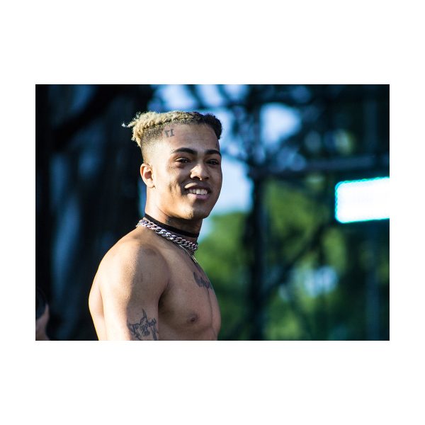 پستر گلاسه طرح XXXTentacion