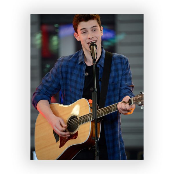 پوستر گلاسه طرح SHAWN MENDES کد05