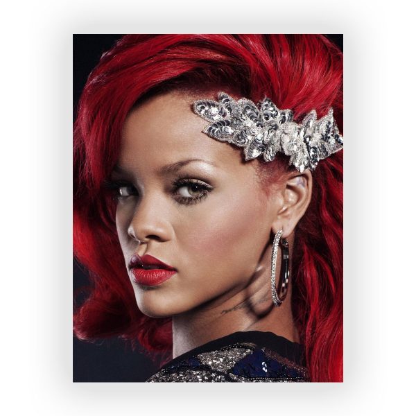 پوستر گلاسه طرح RIHANNA کد01