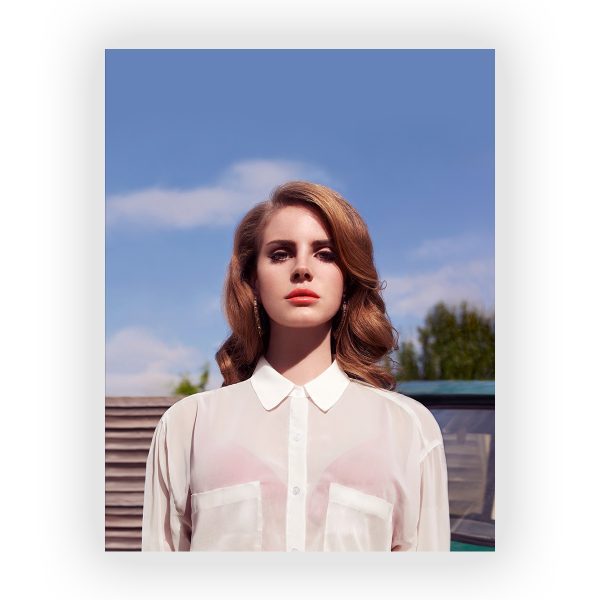 پوستر گلاسه طرح LANA DEL REY کد02