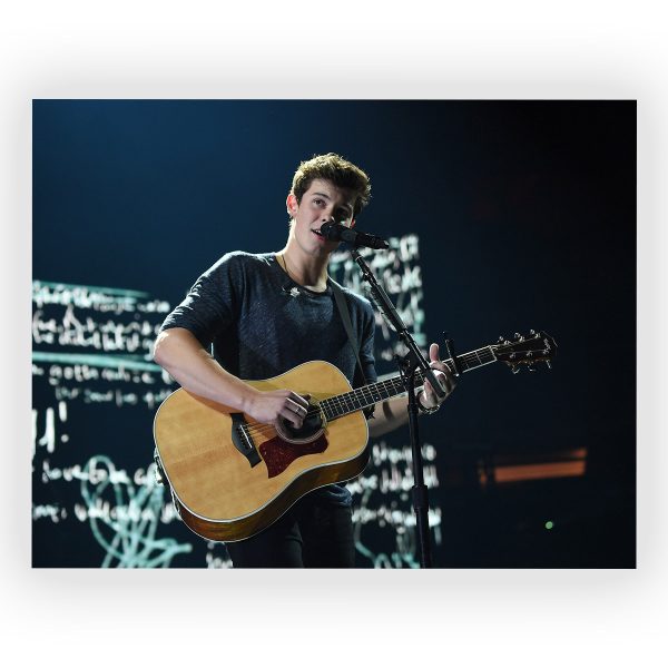 پوستر گلاسه طرح SHAWN MENDES کد18