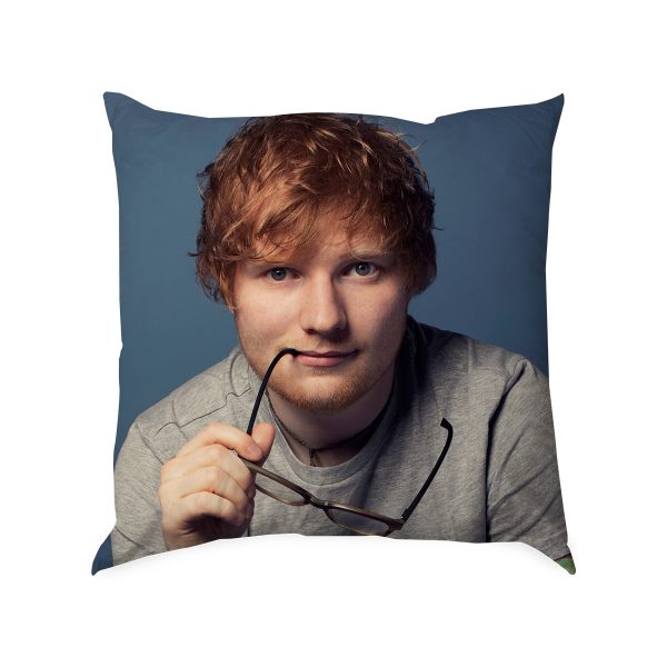 کوسن طرح ED SHEERAN کد08