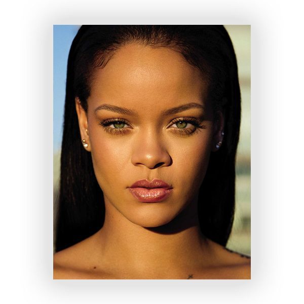 پوستر گلاسه طرح RIHANNA کد10