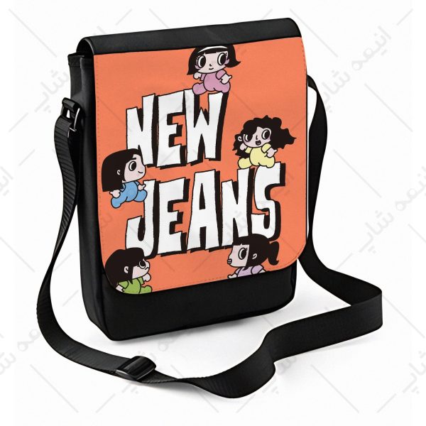 کیف پاسپورتی طرح گروه NewJeans کد05