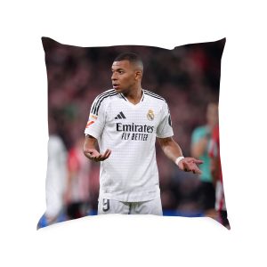 کوسن طرح امباپه کد 021